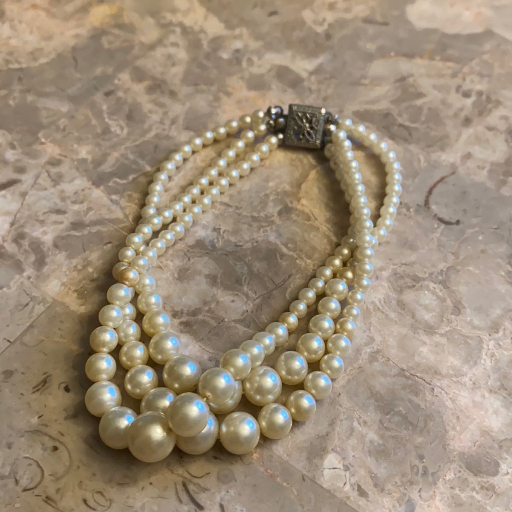 3 strand so pearl antique Bracelet w Silver Clasp